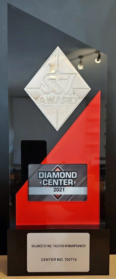Diamond-Center3